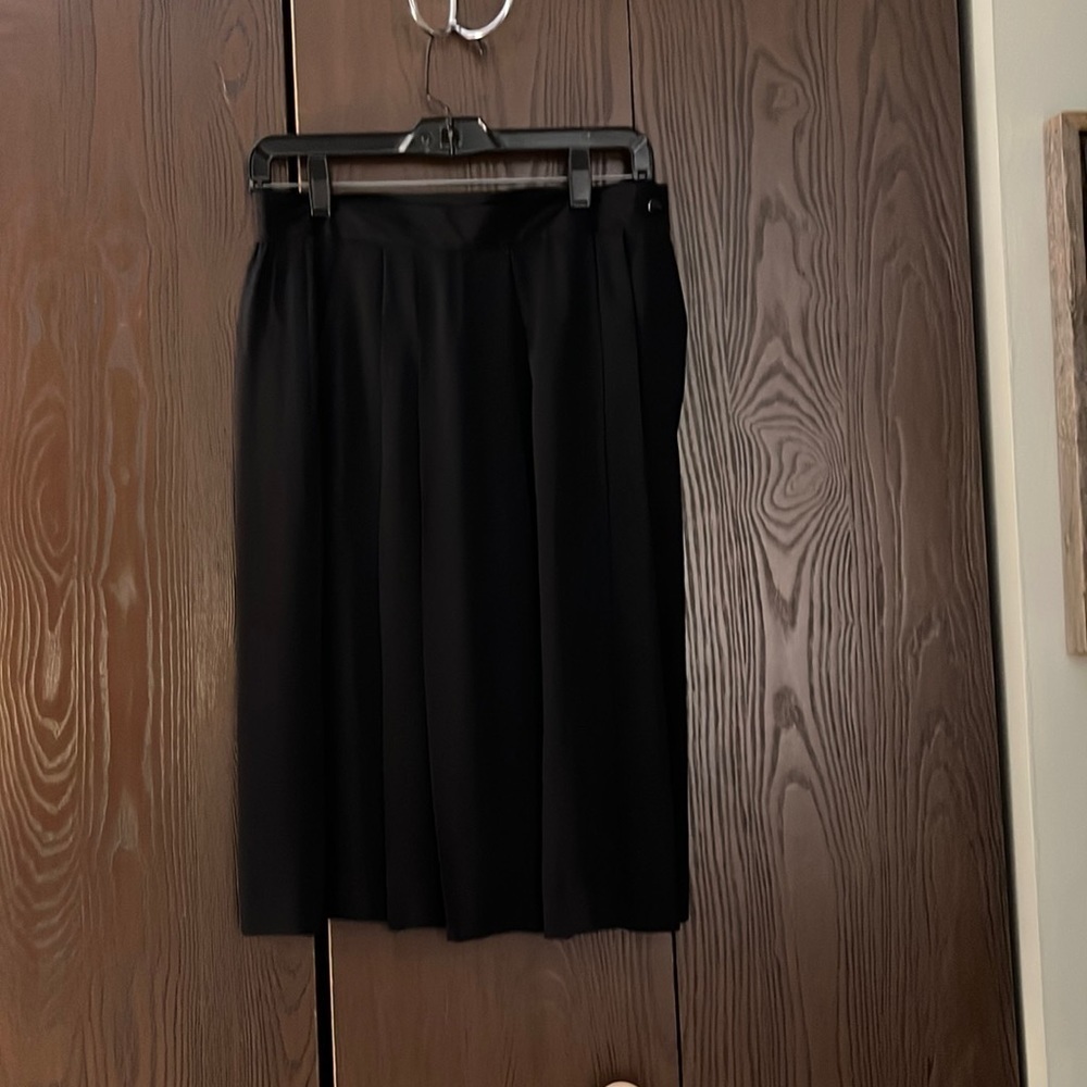 Diversity petite black pleated skirt. Size 12
